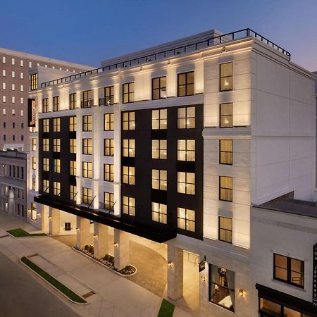 106 Jefferson Huntsville, Curio Collection By Hilton Exterior photo